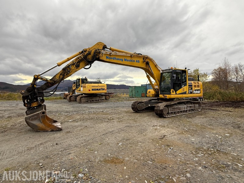2014 Komatsu Hb 215-2 Gravemaskin - Leica GPS - Engcon Tilt - 7035T - Экскаватор: фото 1 2014 Komatsu Hb 215-2 Gravemaskin - Leica GPS - Engcon Tilt - 7035T - Экскаватор: фото 1