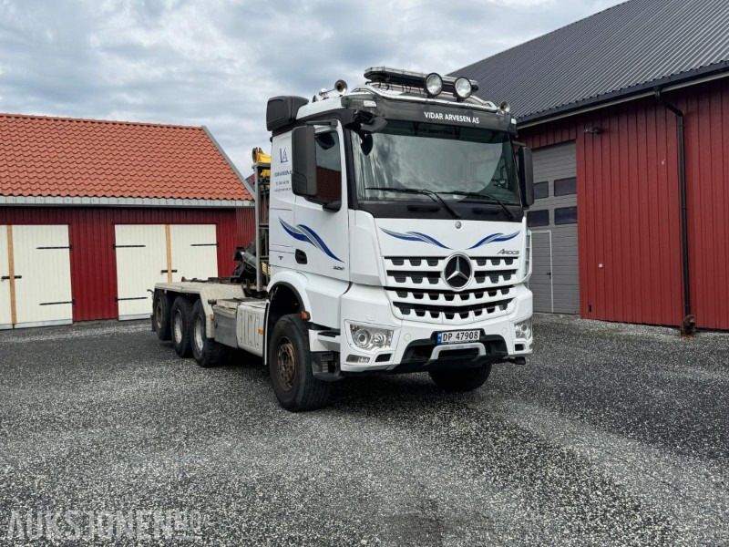 2014 Mercedes-Benz Arocs 32518x4 krokbil med Palfinger T20A knekkbar krokarm 326148km - Крюковой мультилифт: фото 2 2014 Mercedes-Benz Arocs 32518x4 krokbil med Palfinger T20A knekkbar krokarm 326148km - Крюковой мультилифт: фото 2