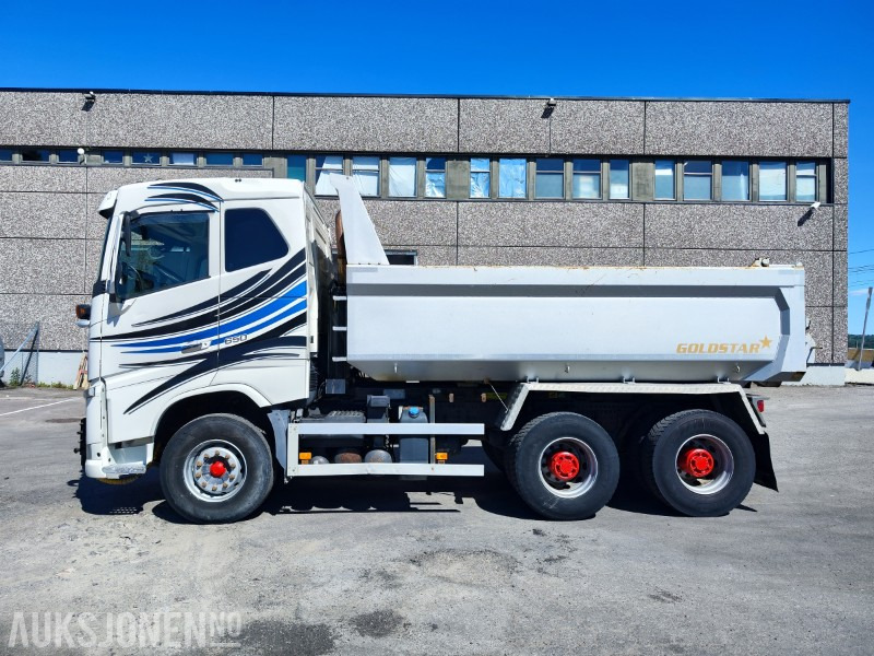 2015 Volvo FH650 Dumperkasse 6X4 med brøyteutstyr - Самосвал: фото 1 2015 Volvo FH650 Dumperkasse 6X4 med brøyteutstyr - Самосвал: фото 1