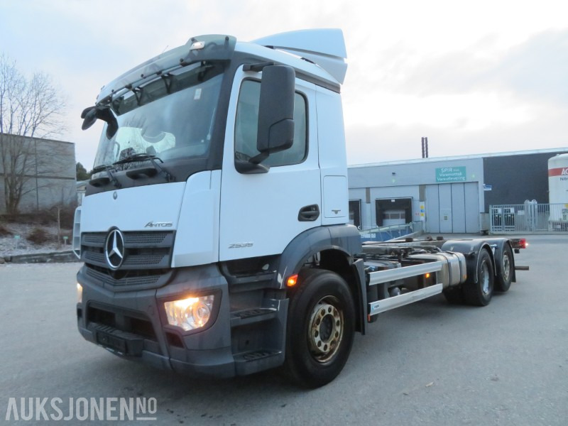 2016 Mercedes-Benz ANTOS 2535, kun 72109 km, automat, multiratt, ryggekamera, - Грузовик-контейнеровоз/ Сменный кузов: фото 1 2016 Mercedes-Benz ANTOS 2535, kun 72109 km, automat, multiratt, ryggekamera, - Грузовик-контейнеровоз/ Сменный кузов: фото 1