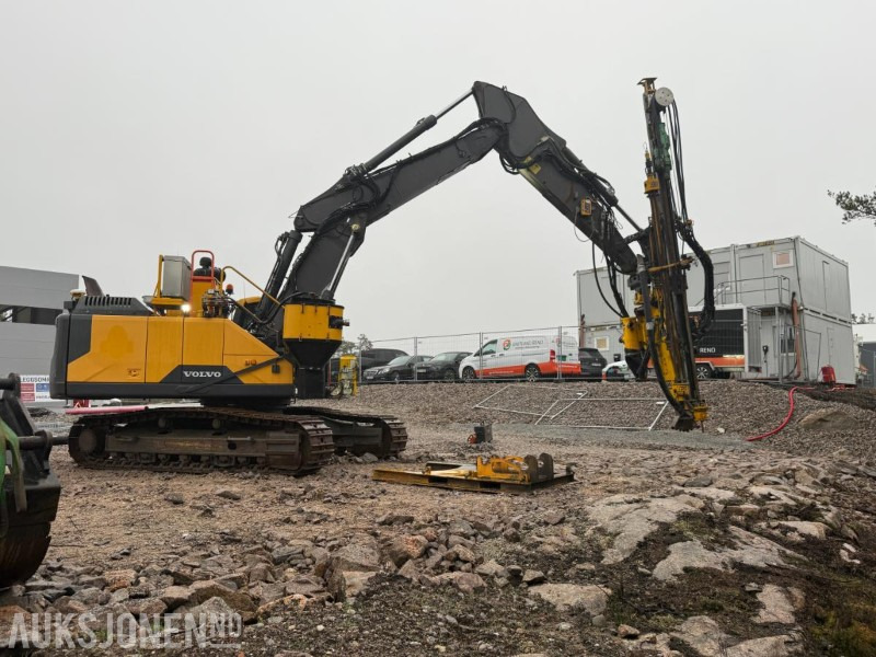2016 VOLVO EC300EL BELTEGRAVER M/BORTÅRN - SERVICEHISTORIKK - ENGCON TILTROTATOR - MASKINSTYRING - SENTRALSMØRING. - Экскаватор: фото 5 2016 VOLVO EC300EL BELTEGRAVER M/BORTÅRN - SERVICEHISTORIKK - ENGCON TILTROTATOR - MASKINSTYRING - SENTRALSMØRING. - Экскаватор: фото 5