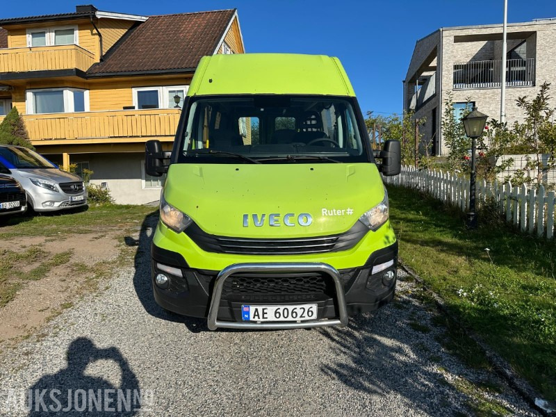 2016-modell Iveco Daily Minibuss Rygge Kamera, Multiratt, RWD - Микроавтобус, Пассажирский фургон: фото 2 2016-modell Iveco Daily Minibuss Rygge Kamera, Multiratt, RWD - Микроавтобус, Пассажирский фургон: фото 2