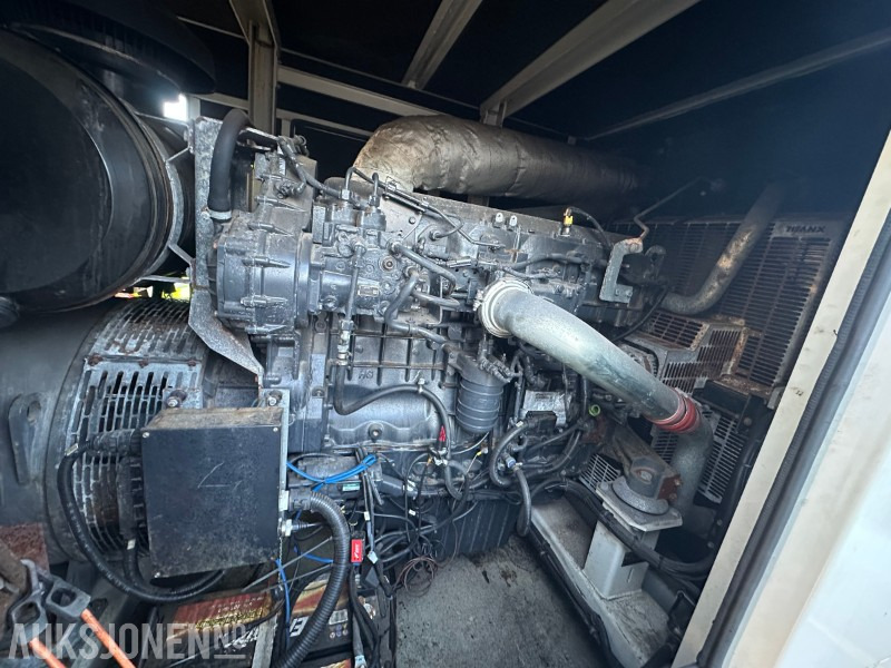 2017 DIESELAGGREGAT I CANOPY 555Kva -400Volt -50 Hz Kun gått 937 timer - Строительное оборудование: фото 3 2017 DIESELAGGREGAT I CANOPY 555Kva -400Volt -50 Hz Kun gått 937 timer - Строительное оборудование: фото 3