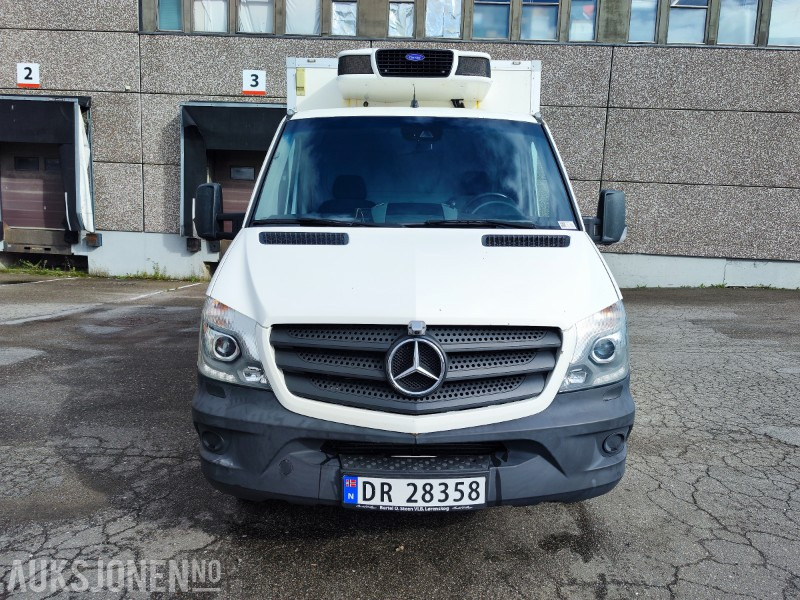 2017 Mercedes-Benz Sprinter kjølebil - EU godkjent - Ryggekamera - Automatgir - Bakløft - Грузовик с закрытым кузовом: фото 3 2017 Mercedes-Benz Sprinter kjølebil - EU godkjent - Ryggekamera - Automatgir - Bakløft - Грузовик с закрытым кузовом: фото 3