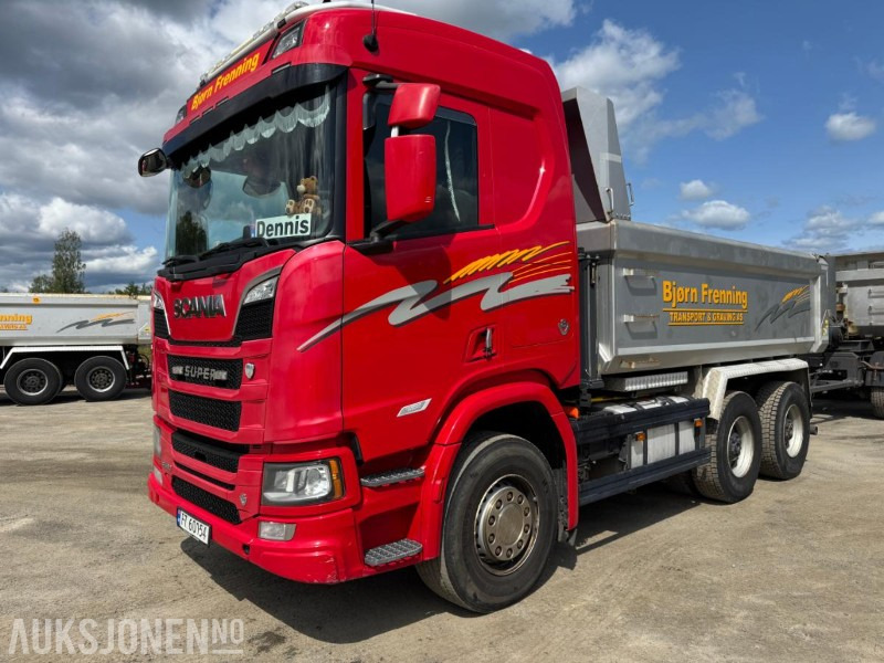 2018 Scania R580 GODT UTSTYRT TIPPBIL MED 3 AKSLET HENGER - Самосвал: фото 2 2018 Scania R580 GODT UTSTYRT TIPPBIL MED 3 AKSLET HENGER - Самосвал: фото 2