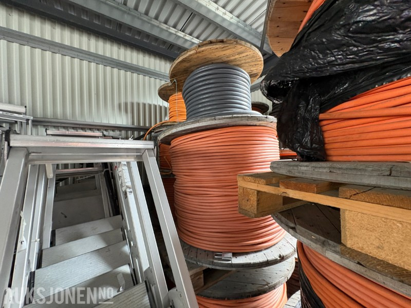 2019 Installasjonskabel Nexans BFSI - Kabel BFSI 3X10 - Строительное оборудование: фото 5 2019 Installasjonskabel Nexans BFSI - Kabel BFSI 3X10 - Строительное оборудование: фото 5