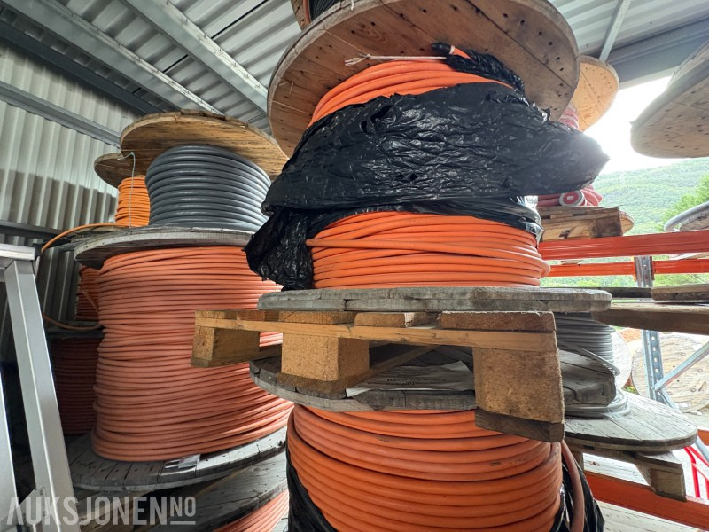 2019 Installasjonskabel Nexans BFSI - Kabel BFSI 3X10 - Строительное оборудование: фото 1 2019 Installasjonskabel Nexans BFSI - Kabel BFSI 3X10 - Строительное оборудование: фото 1