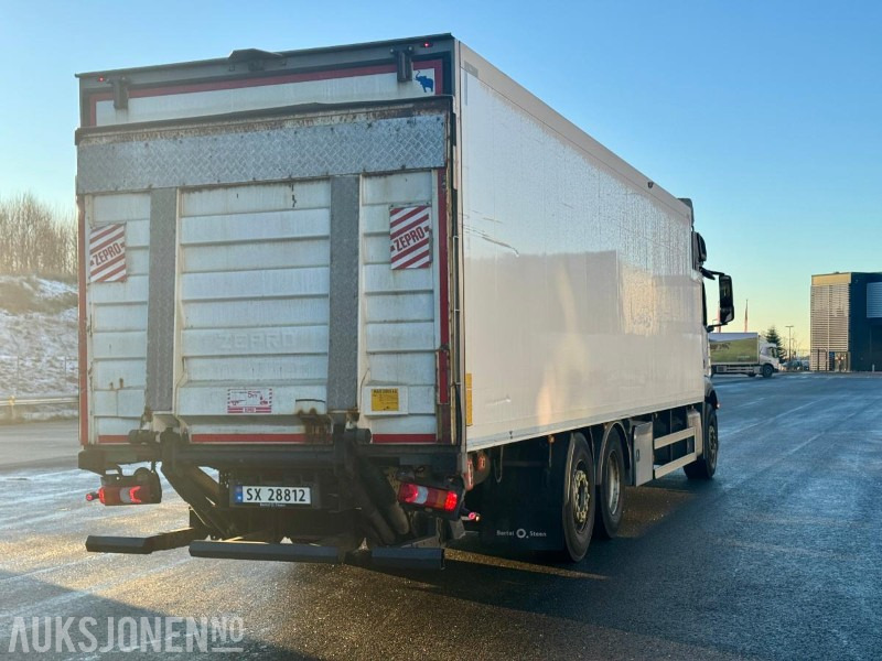 2019 Mercedes-Benz Actros 2545 L 6x2 Kjølebil - Eu-godkjent til 06/26 - Km: 193419 - Грузовик с закрытым кузовом: фото 3 2019 Mercedes-Benz Actros 2545 L 6x2 Kjølebil - Eu-godkjent til 06/26 - Km: 193419 - Грузовик с закрытым кузовом: фото 3