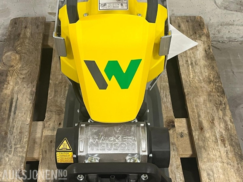 2022 Wacker Neuson vibroplate - Aps1030e - Каток: фото 5 2022 Wacker Neuson vibroplate - Aps1030e - Каток: фото 5