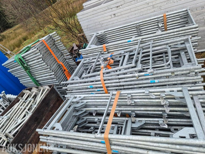 2023 Global Stillas - Stor stillaspakke - Fasadestillas - Brukt på kun 1 prosjekt - Строительное оборудование: фото 4 2023 Global Stillas - Stor stillaspakke - Fasadestillas - Brukt på kun 1 prosjekt - Строительное оборудование: фото 4
