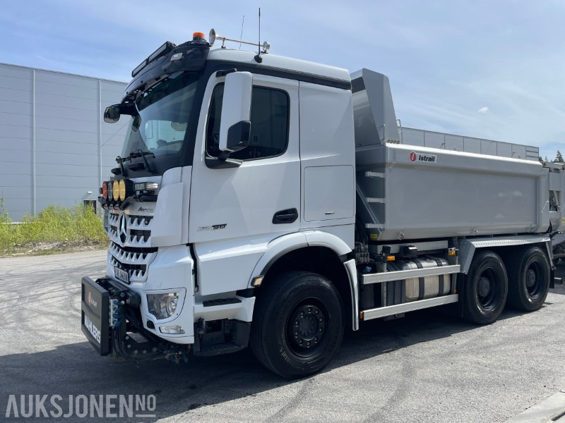 2023 Mercedes Arocs 2658 6X4 Tippbil m/Brøyteopplegg – Lav km – Meget godt utstyrt - Самосвал: фото 1 2023 Mercedes Arocs 2658 6X4 Tippbil m/Brøyteopplegg – Lav km – Meget godt utstyrt - Самосвал: фото 1