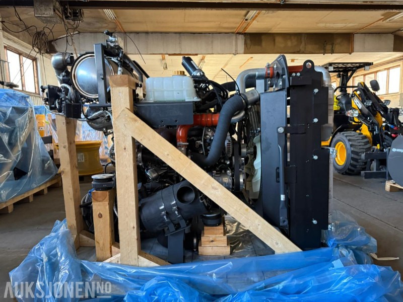 2023 Perkins 1204J dieselmotor. - Строительное оборудование: фото 2 2023 Perkins 1204J dieselmotor. - Строительное оборудование: фото 2