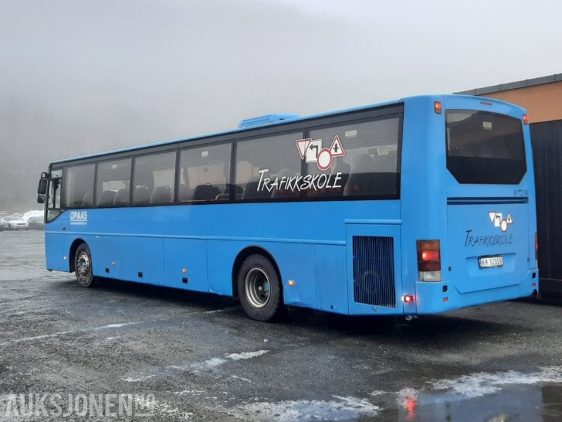 2005 Volvo B-7 R 8700 INTERCITY Buss - Автобус: фото 4 2005 Volvo B-7 R 8700 INTERCITY Buss - Автобус: фото 4