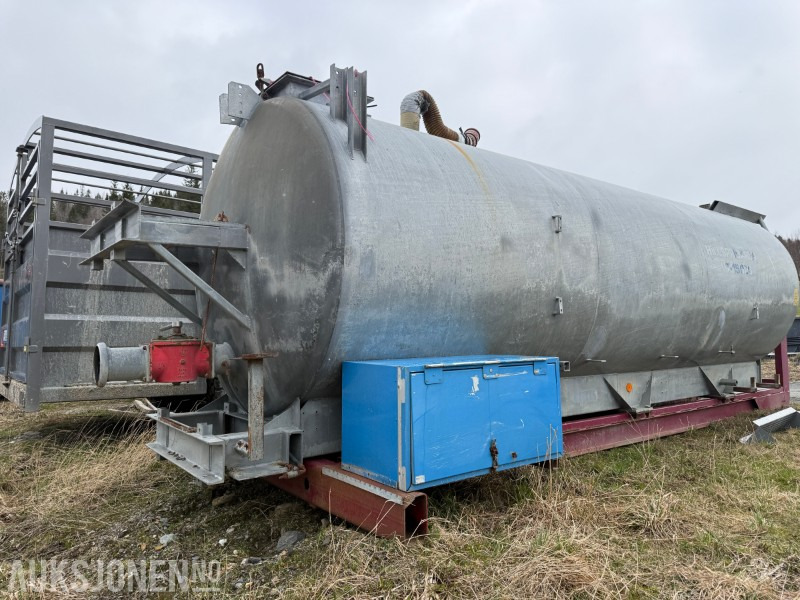 15000L Hillspridaren tank på krokramme - Грузовик: фото 4 15000L Hillspridaren tank på krokramme - Грузовик: фото 4