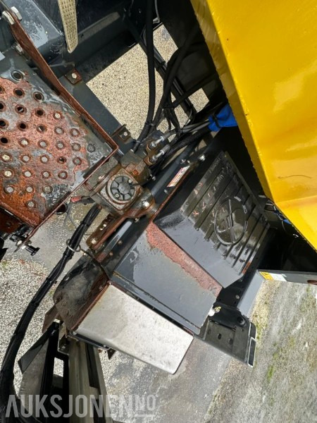 2015 Schmidt Stratos B90 sand/salt spreder lastebilmontert - 9 m3 kapasitet в лизинг 2015 Schmidt Stratos B90 sand/salt spreder lastebilmontert - 9 m3 kapasitet: фото 20