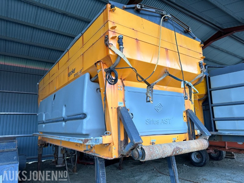 2011 Epoke SH3800 Sirius AST spreder - Навесное оборудование для Строительной техники: фото 2 2011 Epoke SH3800 Sirius AST spreder - Навесное оборудование для Строительной техники: фото 2