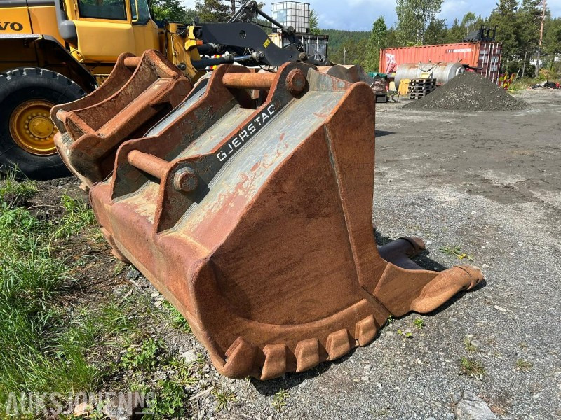 Gjerstad HD Graveskuffe – 2200L – G90 - Навесное оборудование для Строительной техники: фото 3 Gjerstad HD Graveskuffe – 2200L – G90 - Навесное оборудование для Строительной техники: фото 3