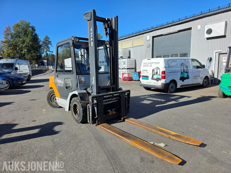 2013 Still truck R70-45 diesel hybrid technology - Погрузочно-разгрузочная техника: фото 2 2013 Still truck R70-45 diesel hybrid technology - Погрузочно-разгрузочная техника: фото 2