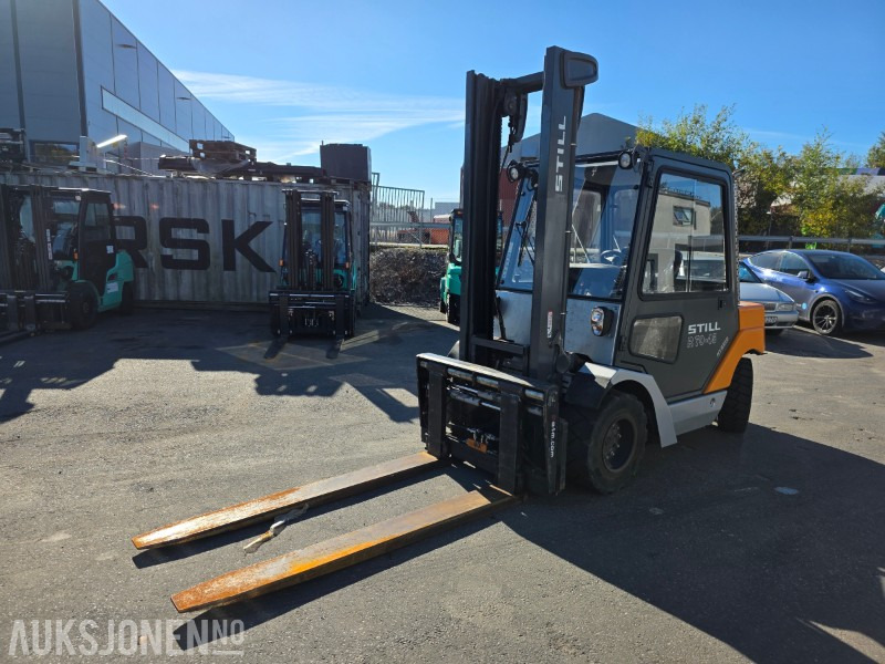 2013 Still truck R70-45 diesel hybrid technology - Погрузочно-разгрузочная техника: фото 3 2013 Still truck R70-45 diesel hybrid technology - Погрузочно-разгрузочная техника: фото 3
