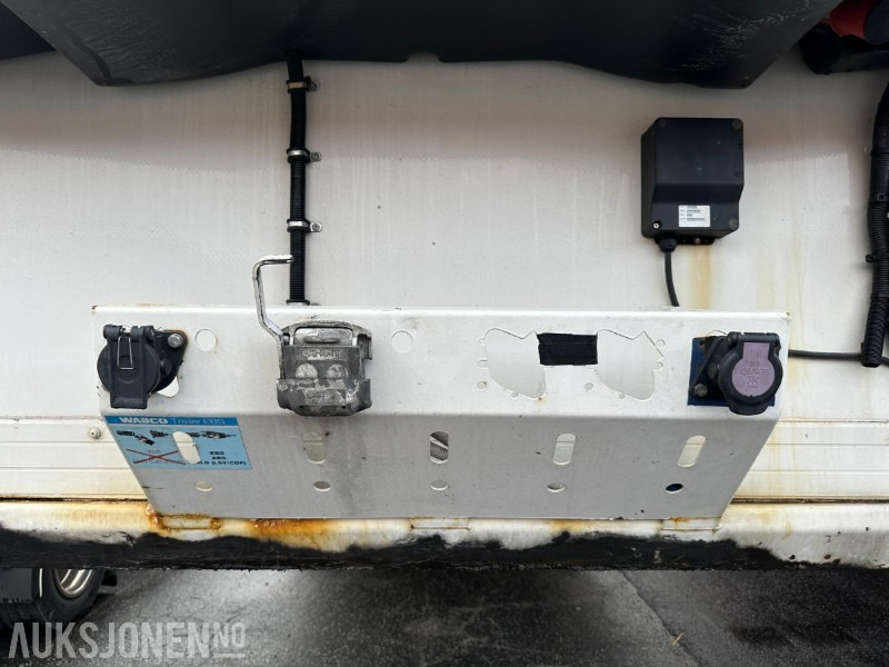 Ekeri FNA Frysesemi 2013 – Carrier Vector 1950 MT – Sideåpning – EU-godkjent til 07/2026 - Прицеп: фото 4 Ekeri FNA Frysesemi 2013 – Carrier Vector 1950 MT – Sideåpning – EU-godkjent til 07/2026 - Прицеп: фото 4