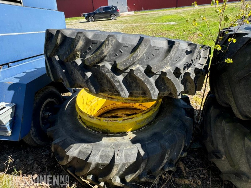 2010 tvillinghjul 460/85R38 - Сельскохозяйственная техника: фото 5 2010 tvillinghjul 460/85R38 - Сельскохозяйственная техника: фото 5