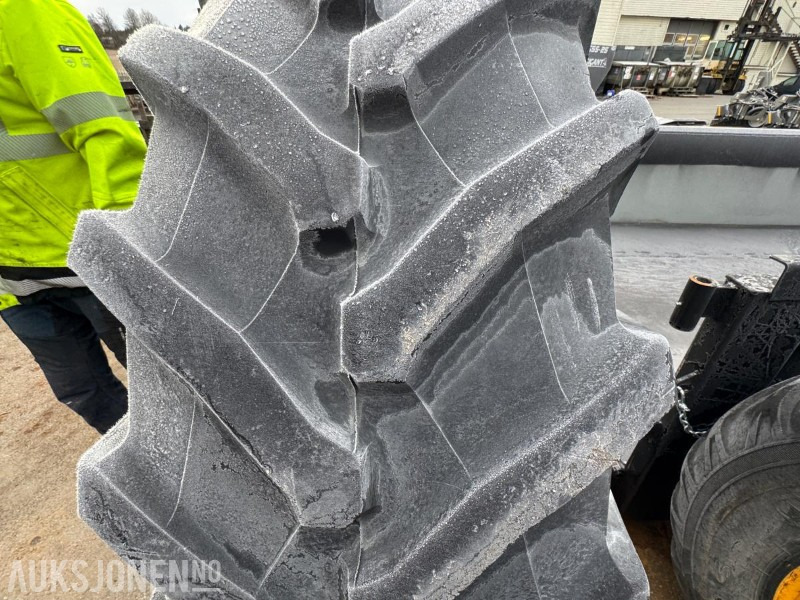 2012 Trelleborg TM800 540/65 R38 Brukt - Сельскохозяйственная техника: фото 4 2012 Trelleborg TM800 540/65 R38 Brukt - Сельскохозяйственная техника: фото 4
