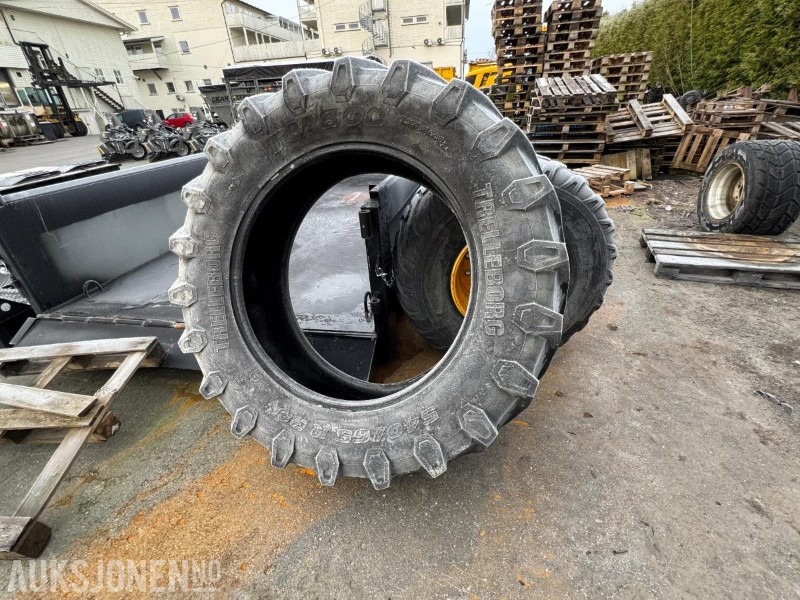 2012 Trelleborg TM800 540/65 R38 Brukt - Сельскохозяйственная техника: фото 1 2012 Trelleborg TM800 540/65 R38 Brukt - Сельскохозяйственная техника: фото 1
