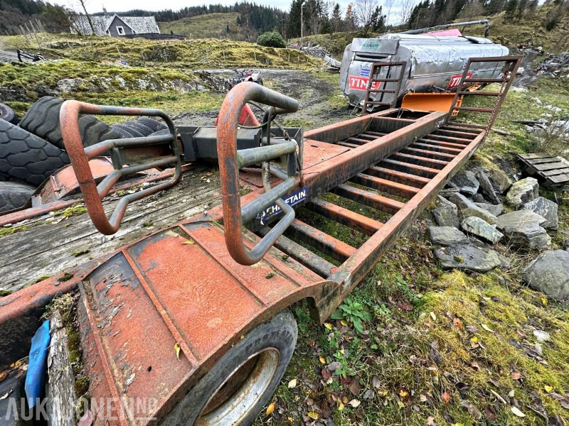 2014 Chieftain Forestry Trailer maskinhenger - Сельскохозяйственная техника: фото 5 2014 Chieftain Forestry Trailer maskinhenger - Сельскохозяйственная техника: фото 5