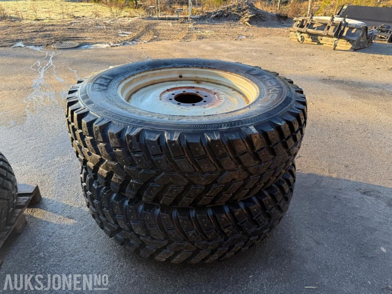 Nokian vinterdekk med pigg til traktor - Сельскохозяйственная техника: фото 1 Nokian vinterdekk med pigg til traktor - Сельскохозяйственная техника: фото 1