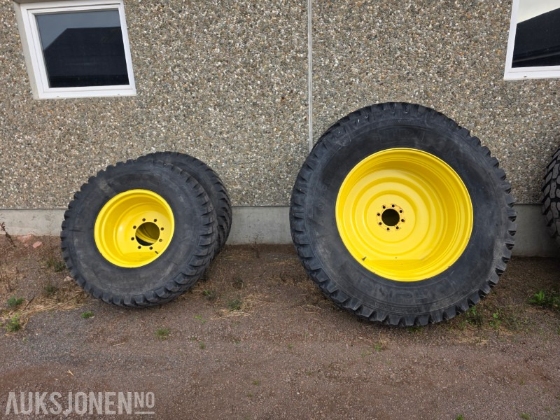 Traktordekk - Stått på John Deere 6610 - Сельскохозяйственная техника: фото 1 Traktordekk - Stått på John Deere 6610 - Сельскохозяйственная техника: фото 1