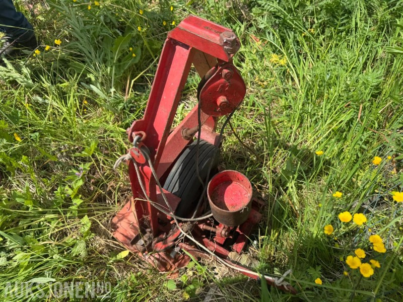 Vinsj til traktor - Сельскохозяйственная техника: фото 3 Vinsj til traktor - Сельскохозяйственная техника: фото 3
