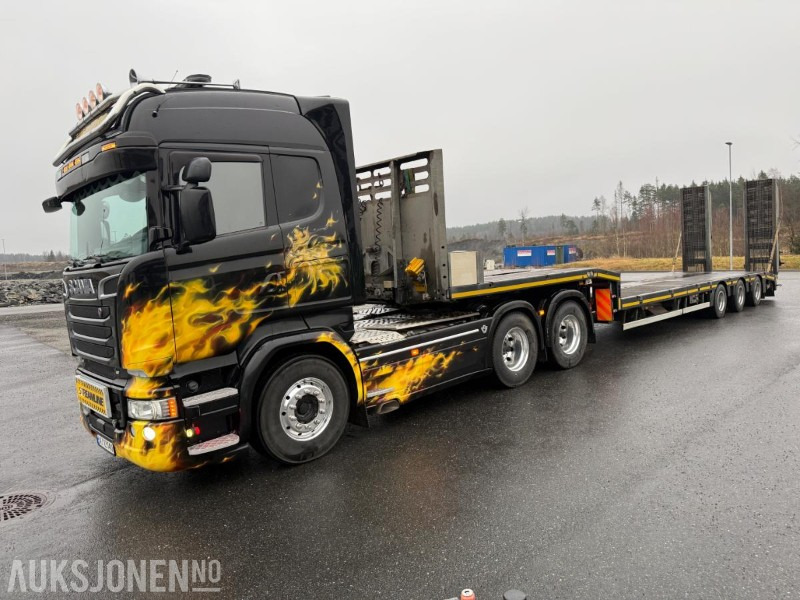 2015 Scania R580 TUNGTREKKER M/MASKINHENGER 6X4 SERVICEHISTORIKK EURO-6 581HK. - Тягач: фото 1 2015 Scania R580 TUNGTREKKER M/MASKINHENGER 6X4 SERVICEHISTORIKK EURO-6 581HK. - Тягач: фото 1