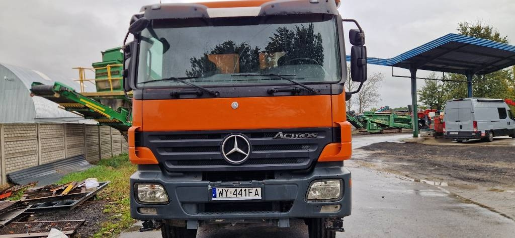 Mercedes-Benz Actros 4144 - Самосвал: фото 1 Mercedes-Benz Actros 4144 - Самосвал: фото 1