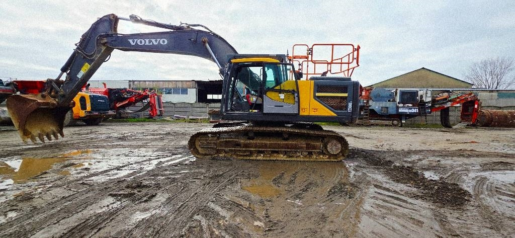 Volvo EC 300 EL - Гусеничный экскаватор: фото 3 Volvo EC 300 EL - Гусеничный экскаватор: фото 3