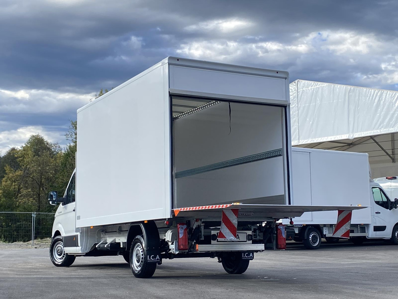 Новый Фургон с закрытым кузовом MAN TGE 3.180 RS4490 1+2, 180PS, 2.0L | ALU-BOX 4200mm + LADERAMPE: фото 14