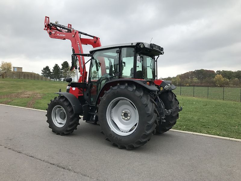 Massey Ferguson MF 4709 M Dyna-2 - Трактор: фото 2 Massey Ferguson MF 4709 M Dyna-2 - Трактор: фото 2