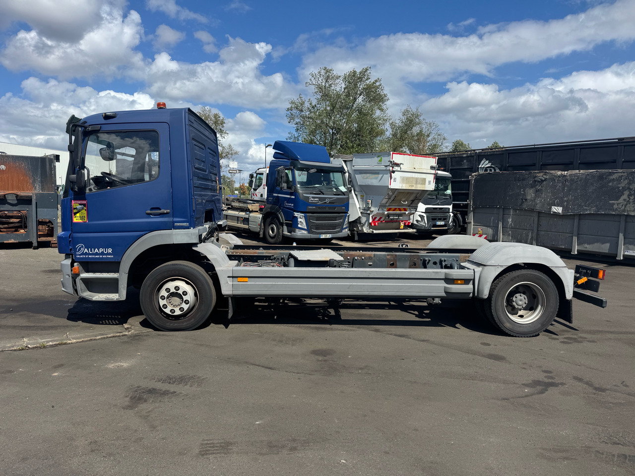 MERCEDES-BENZ atégo - Грузовик-шасси: фото 2 MERCEDES-BENZ atégo - Грузовик-шасси: фото 2