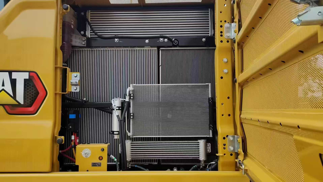 Гусеничный экскаватор Caterpillar CAT 330GC 320GC 320GX 320 320D 320CL 20T 30T New Model Used Excavator: фото 9 Гусеничный экскаватор Caterpillar CAT 330GC 320GC 320GX 320 320D 320CL 20T 30T New Model Used Excavator: фото 9