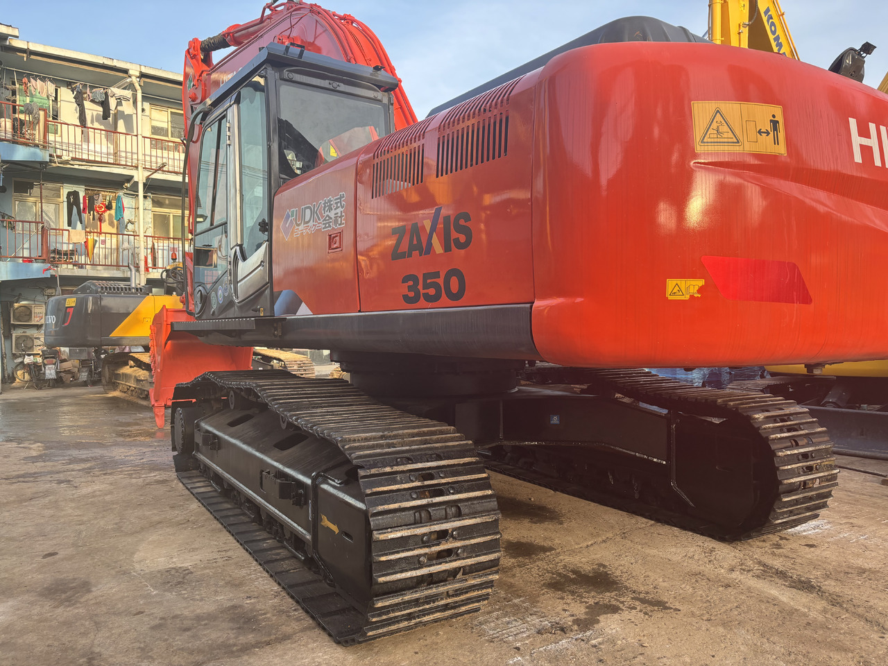 Hitachi ZX350 Used Excavator Hitachi 35 ton Secondhand Crawler Excavators Zx60 zx70 Zx120 Zx130 zx210 zx240 Zx300 zx850 - Гусеничный экскаватор: фото 5 Hitachi ZX350 Used Excavator Hitachi 35 ton Secondhand Crawler Excavators Zx60 zx70 Zx120 Zx130 zx210 zx240 Zx300 zx850 - Гусеничный экскаватор: фото 5