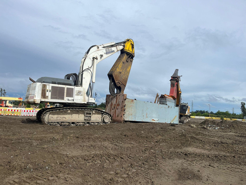 Liebherr R984C - Гусеничный экскаватор: фото 3 Liebherr R984C - Гусеничный экскаватор: фото 3