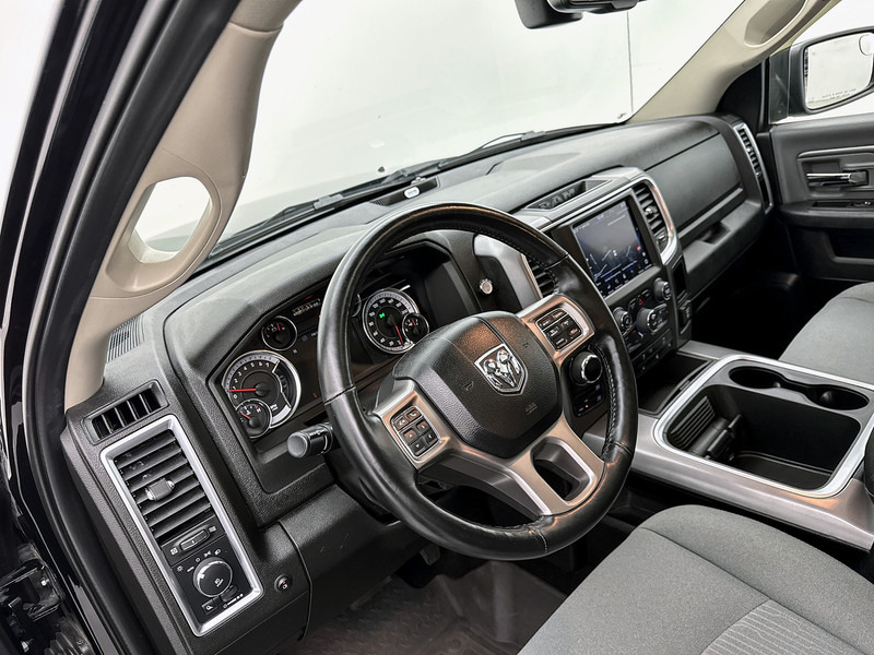 Dodge Ram 1500 5.7 V8 4x4 Crew Cab 5 7 Longhorn Alpine audio Pano Stoel en stuurverwarming Trekhaak - Пикап, Грузопассажирский фургон: фото 4 Dodge Ram 1500 5.7 V8 4x4 Crew Cab 5 7 Longhorn Alpine audio Pano Stoel en stuurverwarming Trekhaak - Пикап, Грузопассажирский фургон: фото 4