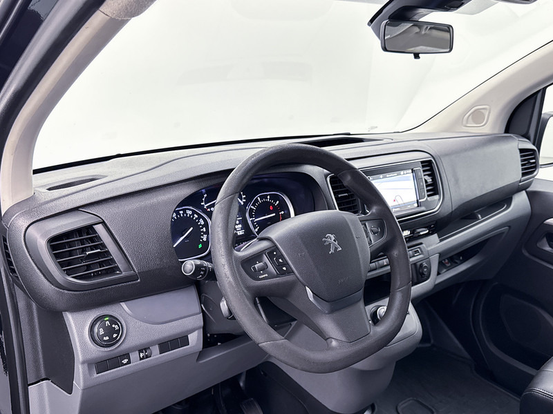 Peugeot Expert 231L 2.0 BlueHDI 180 Dubbele Cabine Premium Pack 177PK Trekhaak Navigatie Achteruitrijcamera Climate Control - Легковой фургон, Грузопассажирский фургон: фото 5 Peugeot Expert 231L 2.0 BlueHDI 180 Dubbele Cabine Premium Pack 177PK Trekhaak Navigatie Achteruitrijcamera Climate Control - Легковой фургон, Грузопассажирский фургон: фото 5