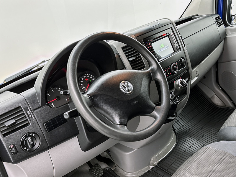 Volkswagen Crafter 35 2.0 TDI L1H1 2x schuifdeur Inrichting Lucht geveerde stoel Cruise control Airco - Цельнометаллический фургон: фото 4 Volkswagen Crafter 35 2.0 TDI L1H1 2x schuifdeur Inrichting Lucht geveerde stoel Cruise control Airco - Цельнометаллический фургон: фото 4