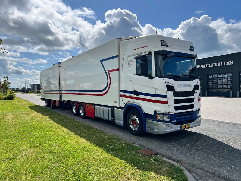 Scania S450 6x2 + Wipkar Bloemen combinatie - Рефрижератор: фото 3 Scania S450 6x2 + Wipkar Bloemen combinatie - Рефрижератор: фото 3