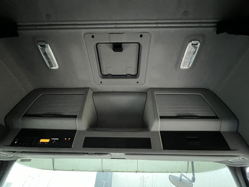 Тягач Volvo FM 370 4x2 trekker Globetrotter / Euro 5 /NEW TUV: фото 17