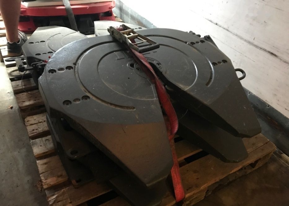 DAF XF truck - Седло для Грузовиков: фото 4 DAF XF truck - Седло для Грузовиков: фото 4