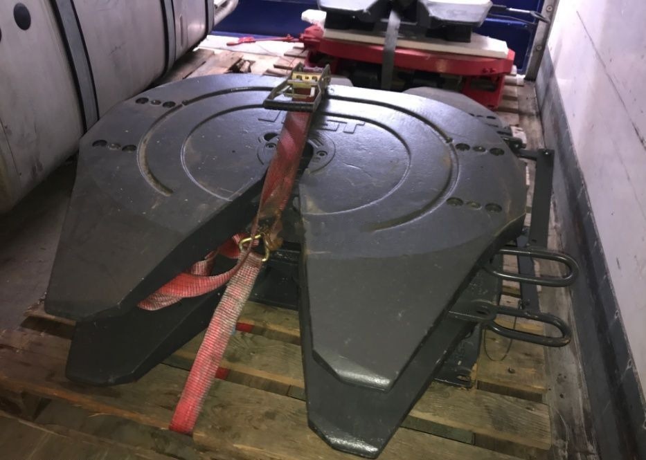 DAF XF truck - Седло для Грузовиков: фото 1 DAF XF truck - Седло для Грузовиков: фото 1