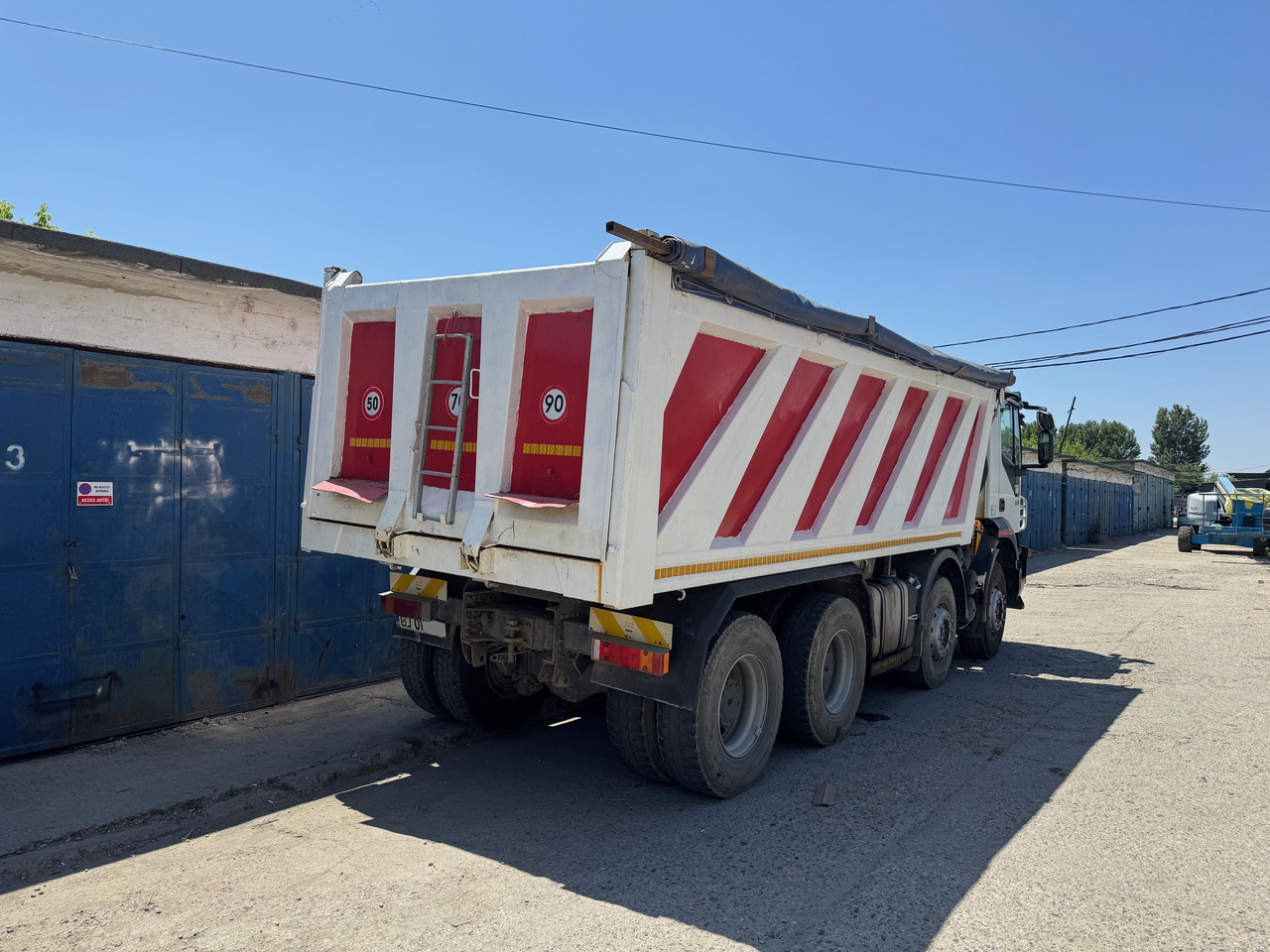 IVECO EuroTrakker 410 2009 Euro 4 Cursor 13 Klima : Sasiu GROS , Multi - Грузовик: фото 2 IVECO EuroTrakker 410 2009 Euro 4 Cursor 13 Klima : Sasiu GROS , Multi - Грузовик: фото 2