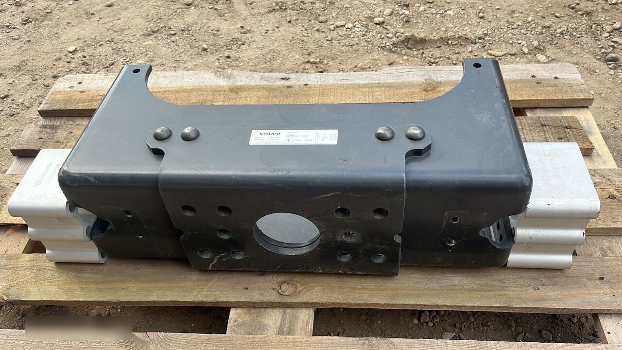 Volvo TRAVERSA type tm 190/63 CODE 21524799 truck - Седло для Грузовиков: фото 1 Volvo TRAVERSA type tm 190/63 CODE 21524799 truck - Седло для Грузовиков: фото 1