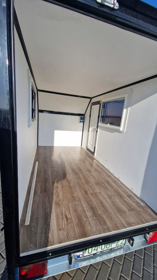 Minicamp Everest Lekki mały kemping camper DMC 600 do 1000kg NOWA - Прицеп дача: фото 2 Minicamp Everest Lekki mały kemping camper DMC 600 do 1000kg NOWA - Прицеп дача: фото 2